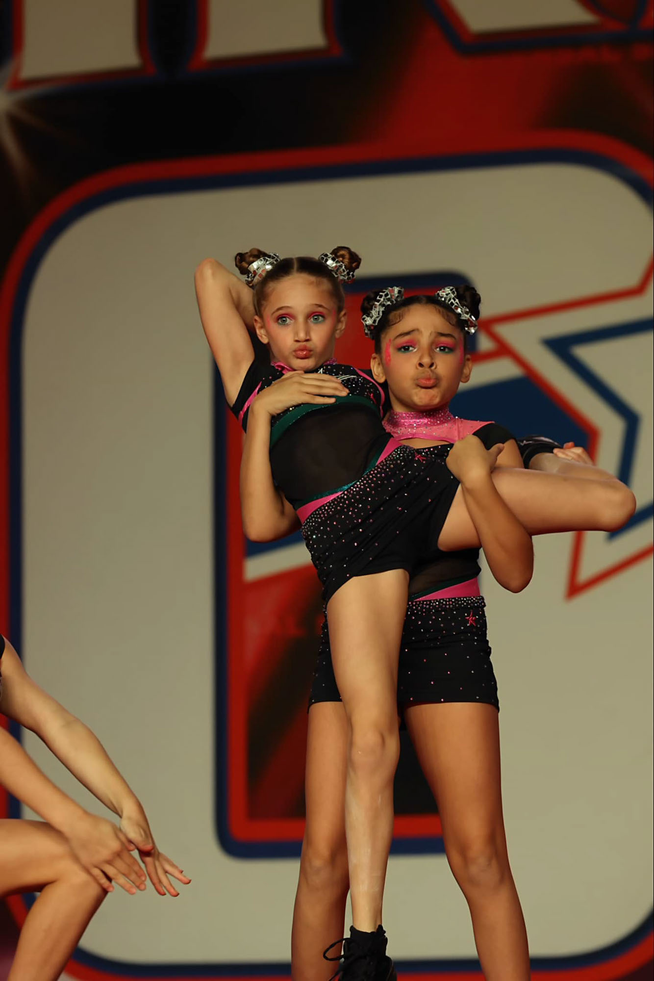 Competitive Cheer in Conway - ICON Cheer Elite